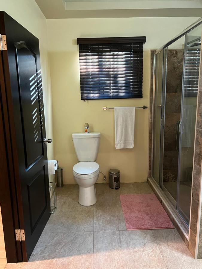 Kingston Oasis One Bedroom 외부 사진